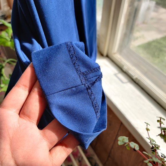 Bar III Cobalt Blue 2-piece Suit, Slim Fit, 40L - Picture 6 of 7